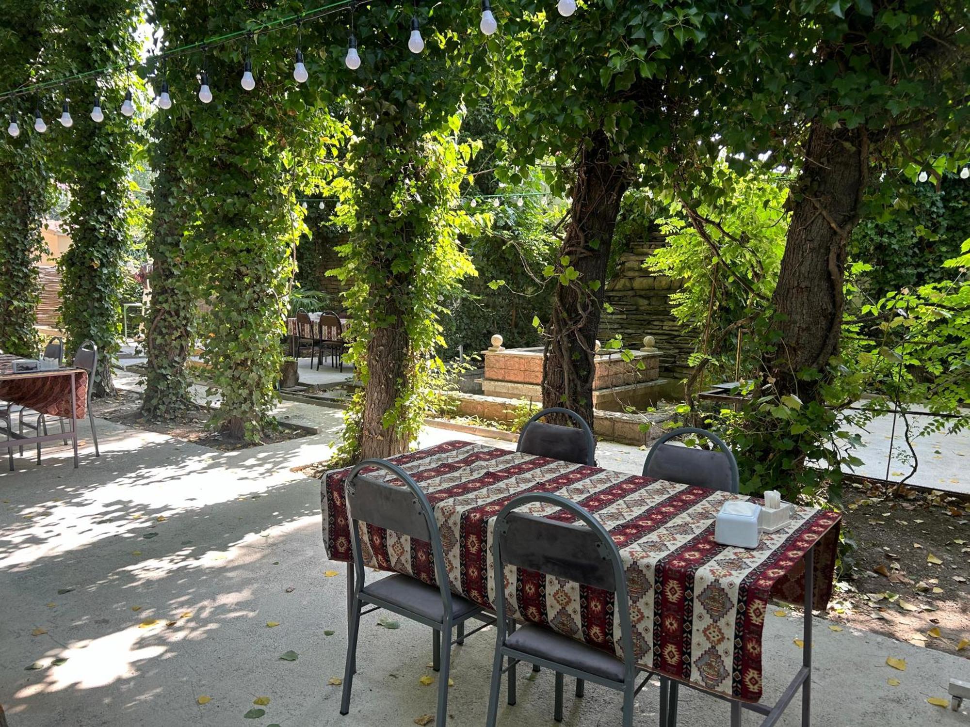 Şǝki Dost Evi 모텔 외부 사진